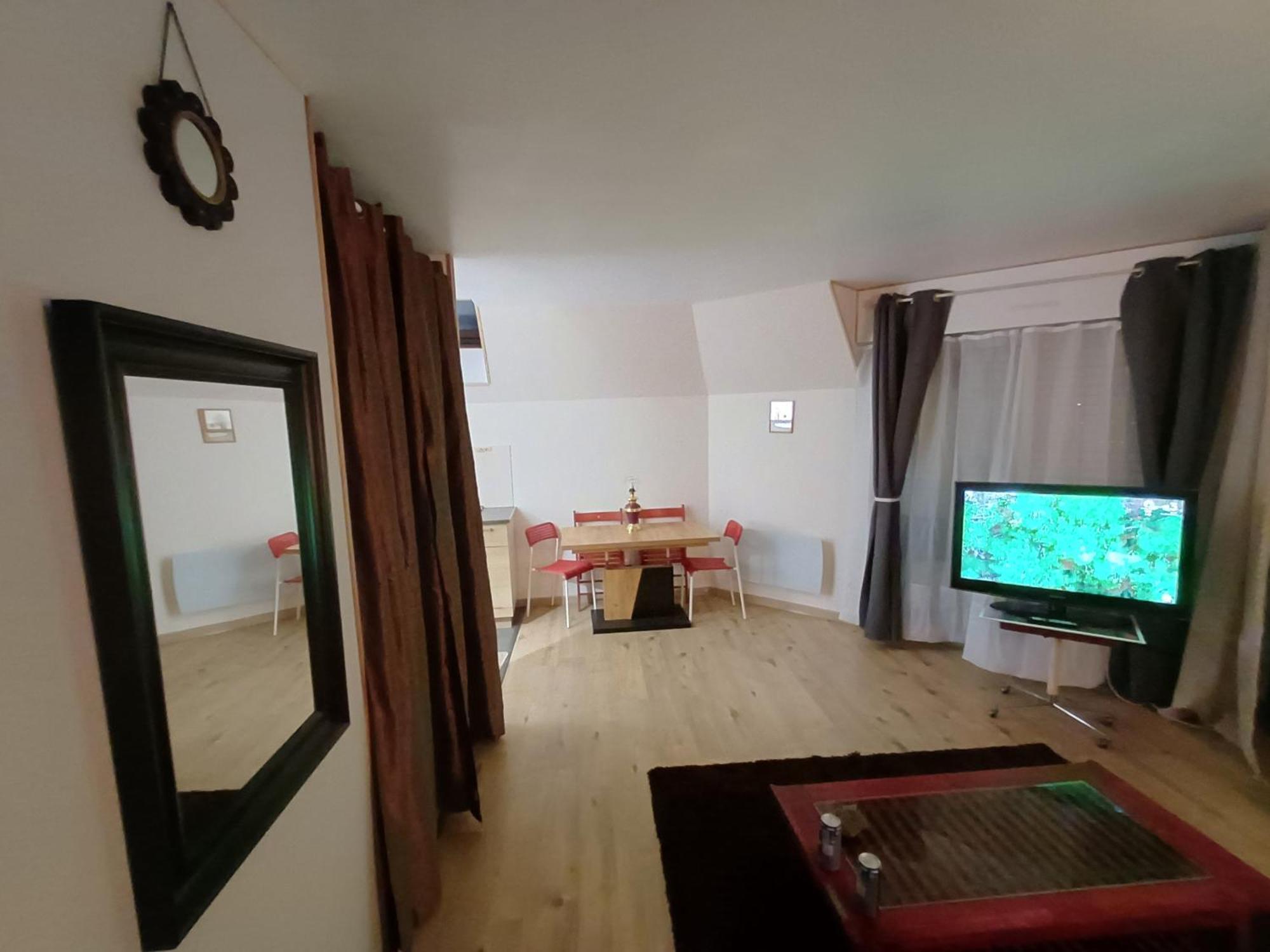 Appartement Independant Proche Paris, Roissy Cdg, Asterix, Disneyland Mitry Mory Bagian luar foto